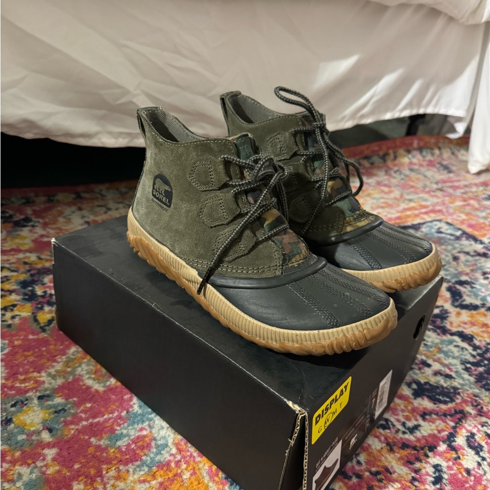 Camo Sorel Boots